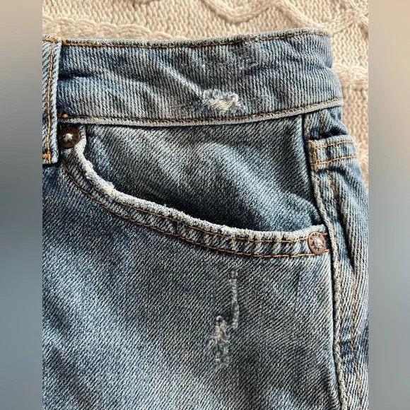 We The Free Distressed Denim Button-Up Skirt Women’s Size 28 - Picture 11 of 14